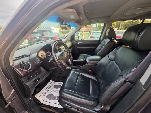 Used 2014 Honda Pilot Touring image 10