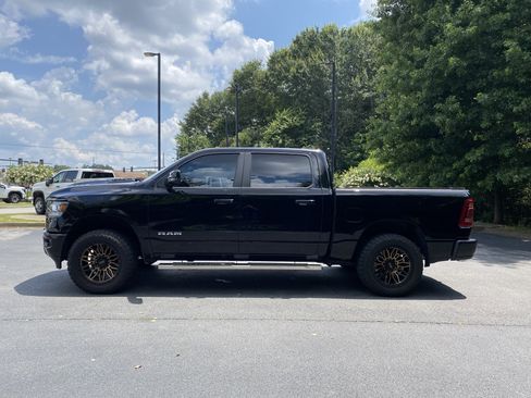 Used 2023 RAM 1500 Laramie AWD/4WD image 6