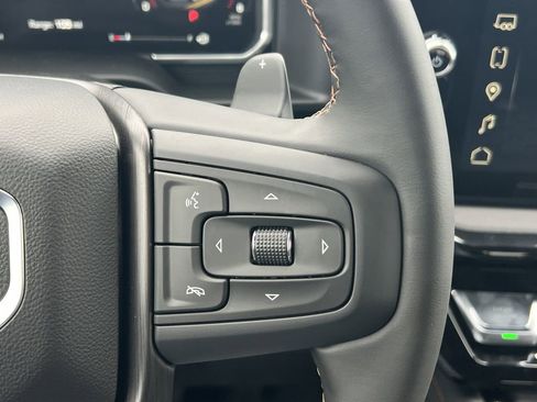 New 2026 GMC Sierra 1500 AT4 w/ Technology Package image 9