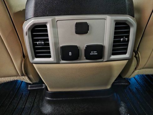 Used 2019 Ford F250 Lariat w/ Lariat Ultimate Package AWD/4WD image 82