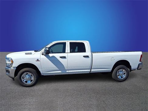 Used 2023 RAM 3500 Tradesman w/ Chrome Appearance Group image 7