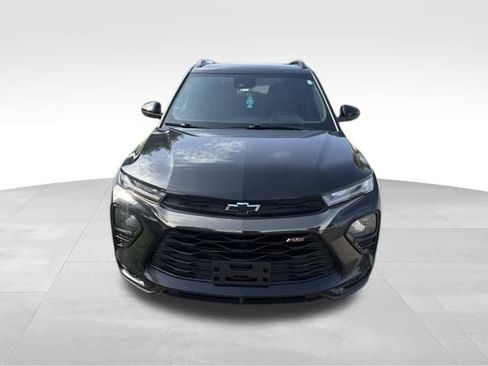 Used 2023 Chevrolet TrailBlazer RS w/ Convenience Package AWD/4WD image 9