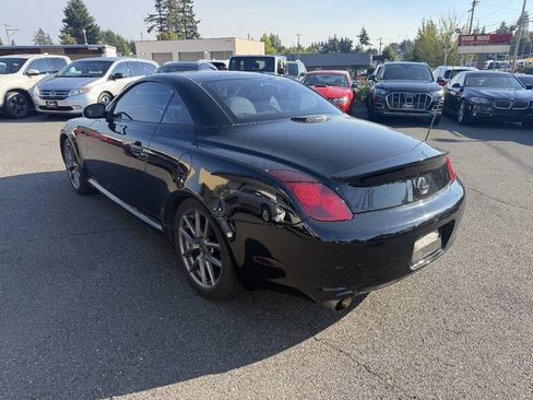 Used 2005 Lexus SC 430 Convertible RWD image 3