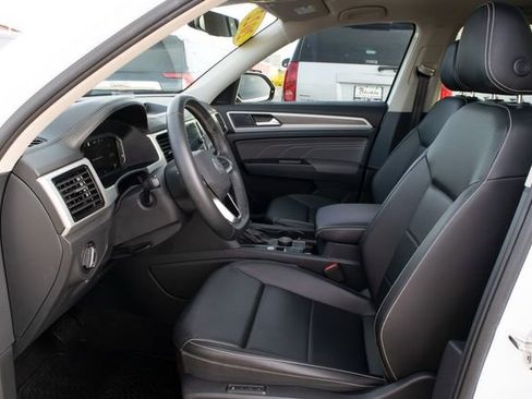 Used 2022 Volkswagen Atlas SEL image 15