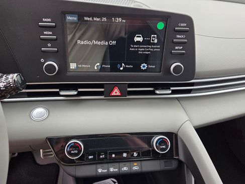 New 2026 Hyundai Elantra Sport FWD image 18
