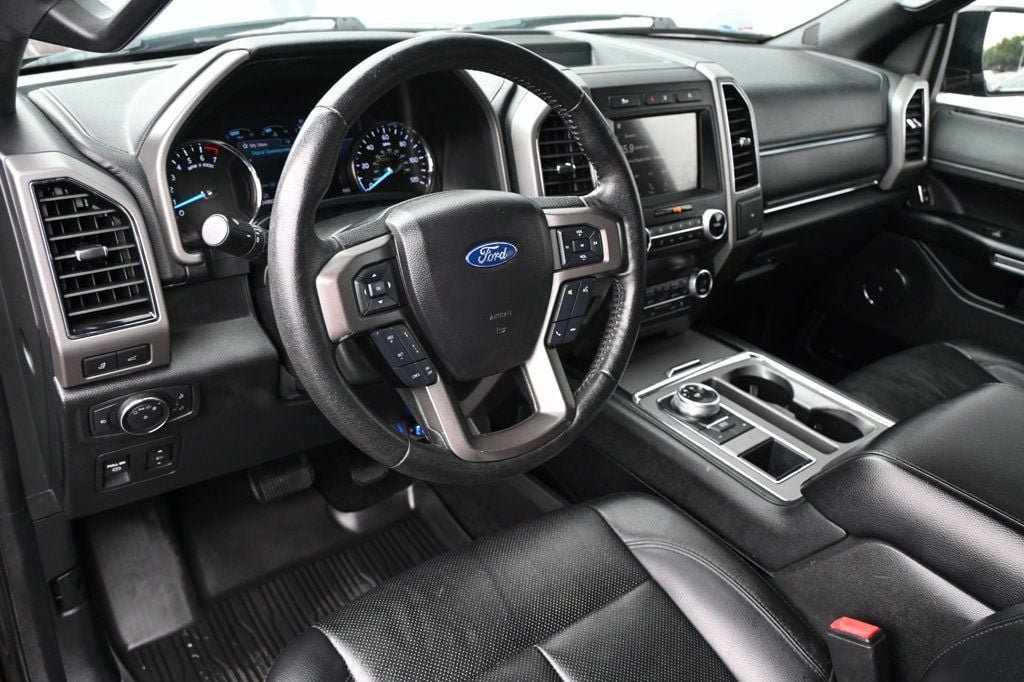 Used 2019 Ford Expedition XLT w/ Equipment Group 202A RWD image 7