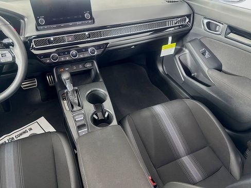 Used 2026 Honda Civic Sport image 31