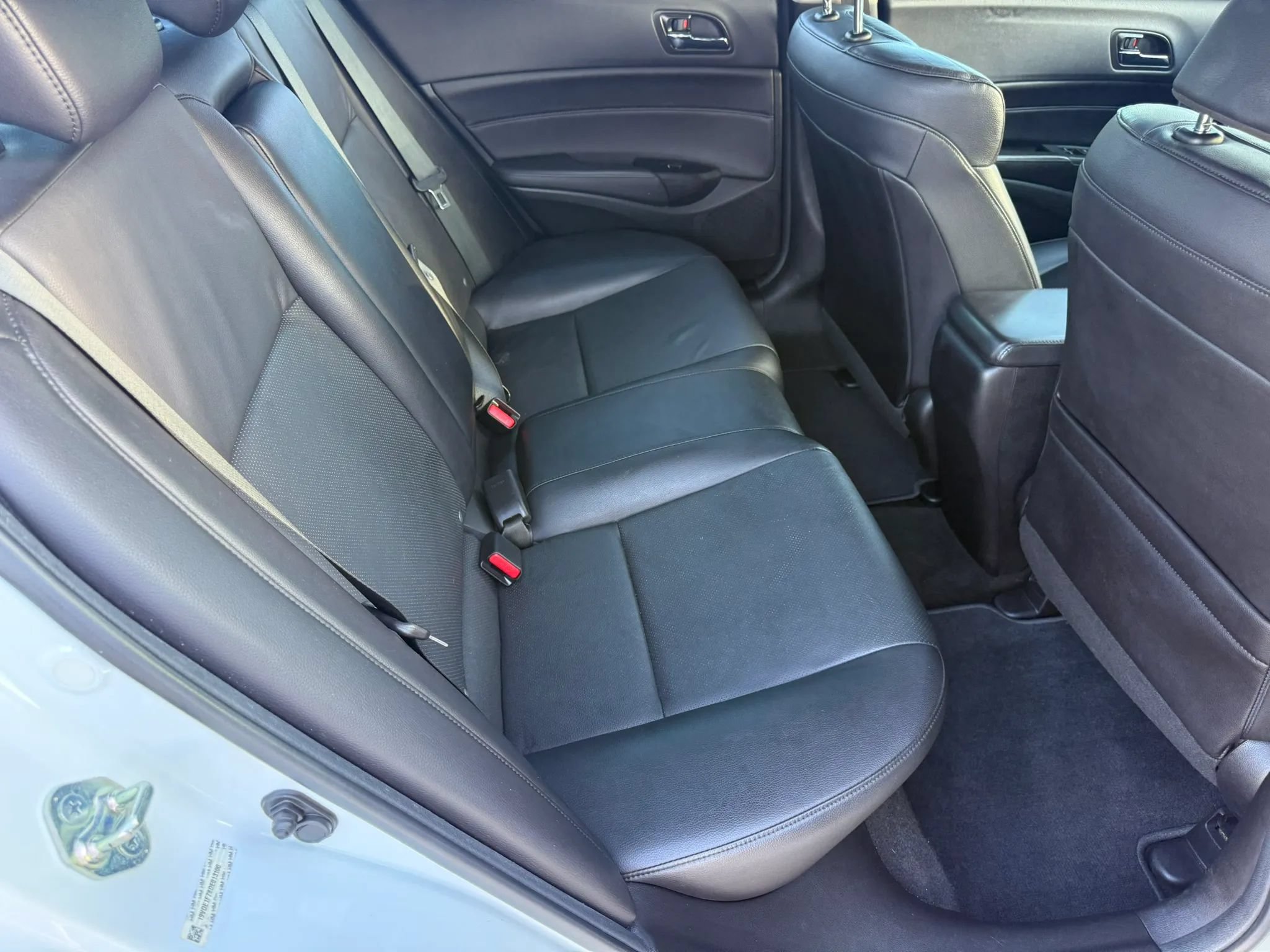 Used 2013 Acura ILX w/ Technology Package FWD image 20