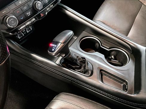 Used 2021 Dodge Durango SXT image 16