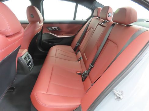 New 2026 BMW 330i Sedan w/ M Sport Package image 21