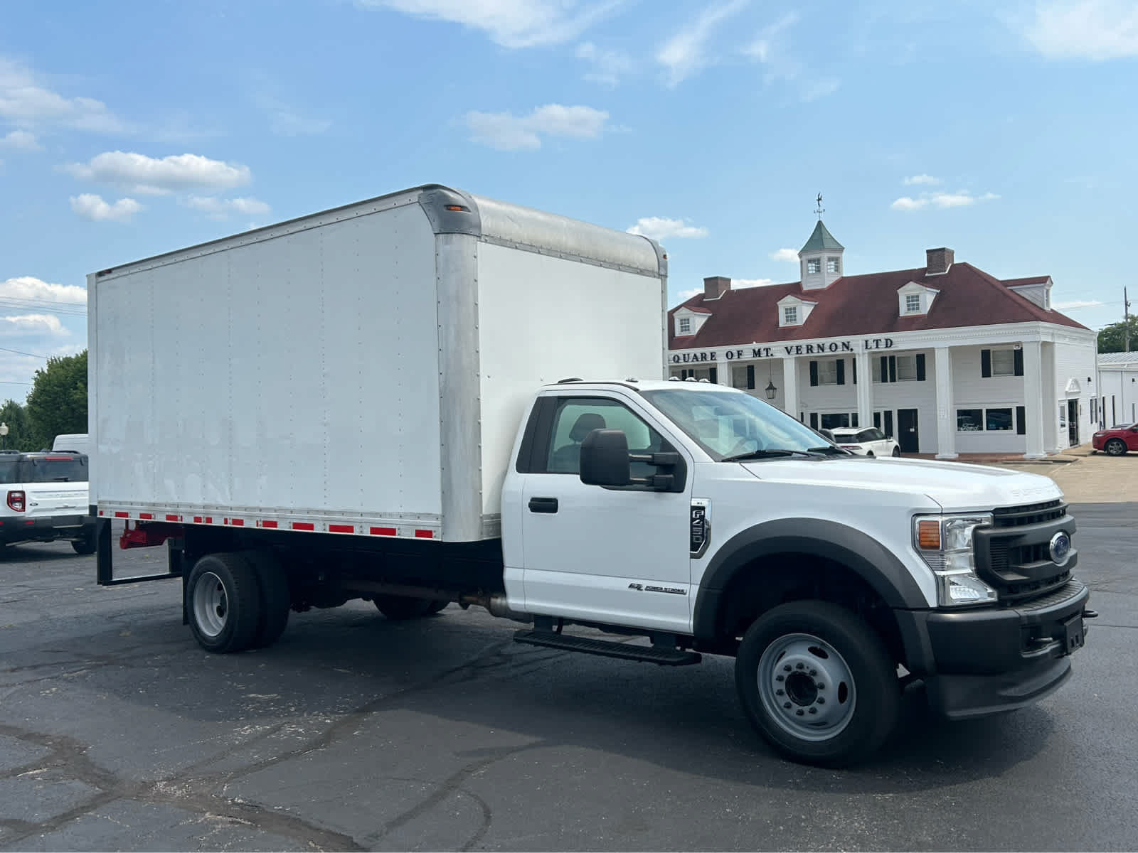 Used 2021 Ford F450 XL w/ Power Equipment Group RWD image 3