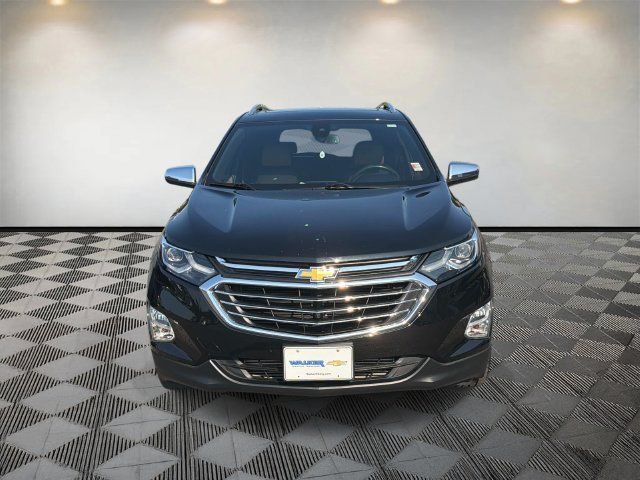 Used 2018 Chevrolet Equinox Premier FWD image 2