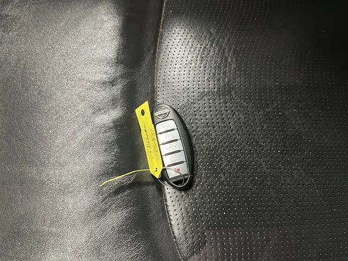 Used 2019 Nissan Armada SL w/ Premium Package image 36