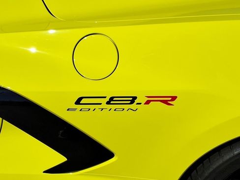 Used 2022 Chevrolet Corvette Stingray Premium Cpe RWD image 9
