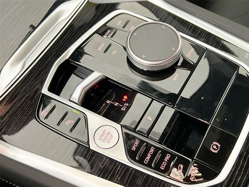 New 2026 BMW X6 xDrive40i image 15