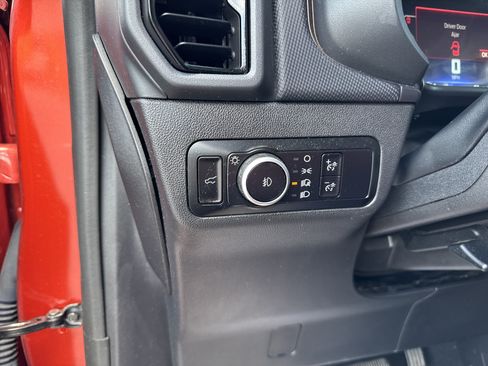 Used 2023 Ford Bronco Sport Outer Banks w/ Tech Package AWD/4WD image 15
