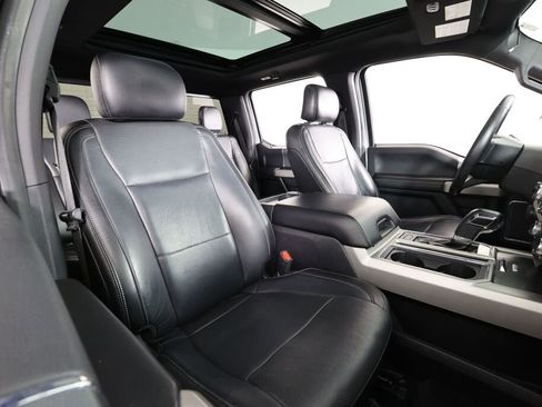 Used 2017 Ford F150 Lariat w/ Equipment Group 502A Luxury AWD/4WD image 25