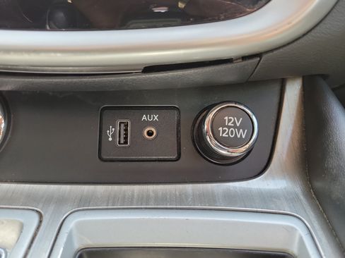 Used 2018 Nissan Murano Platinum w/ Cargo Package FWD image 29