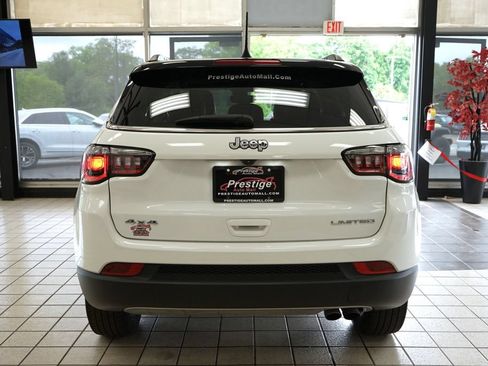 Used 2022 Jeep Compass Limited AWD/4WD image 14