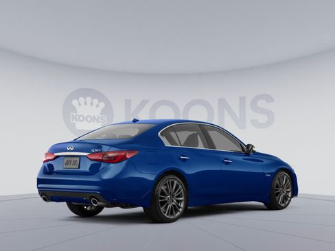 Used 2017 INFINITI Q50 Red Sport 400 RWD image 4