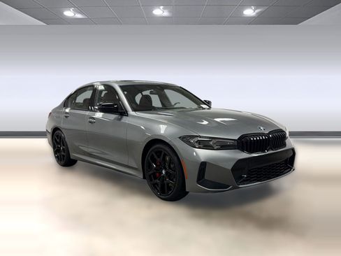 New 2026 BMW 330i Sedan w/ M Sport Package RWD image 6