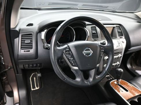 Used 2014 Nissan Murano LE w/ Platinum Edition Package image 6
