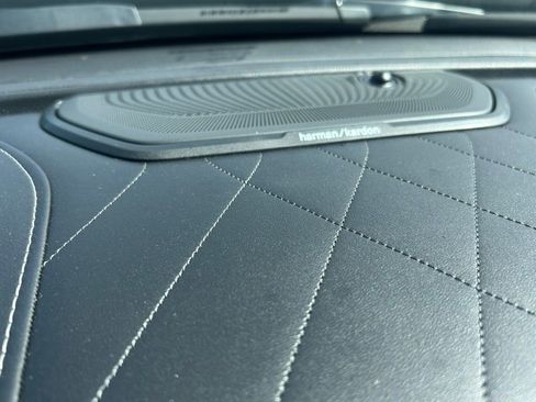 New 2025 RAM 3500 Limited image 10