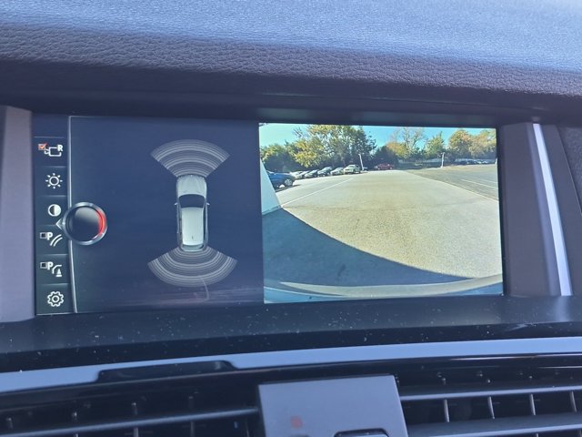Used 2017 BMW X3 xDrive28i AWD/4WD image 12