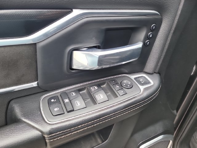 Used 2022 RAM 3500 Laramie w/ Night Edition AWD/4WD image 19