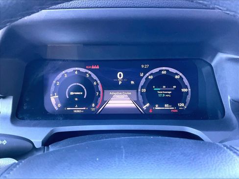 Used 2025 Toyota Tacoma TRD Off-Road image 25