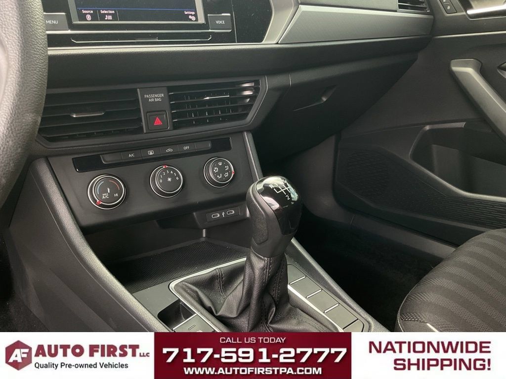 Used 2023 Volkswagen Jetta Sport FWD image 23