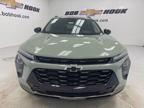 New 2026 Chevrolet Trax ACTIV w/ Driver Confidence Package image 2