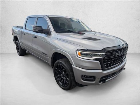 Used 2025 RAM 1500 Limited AWD/4WD image 3