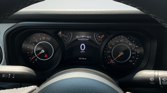 Used 2025 Jeep Gladiator Sport AWD/4WD image 14
