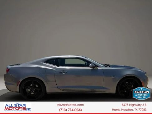 Used 2021 Chevrolet Camaro SS RWD image 8