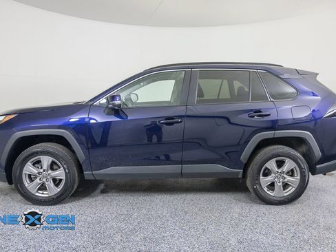 Used 2024 Toyota RAV4 XLE w/ Convenience Package AWD/4WD image 4