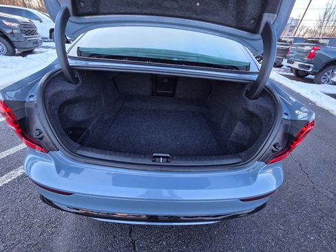 Used 2024 Volvo S60 B5 Core image 13