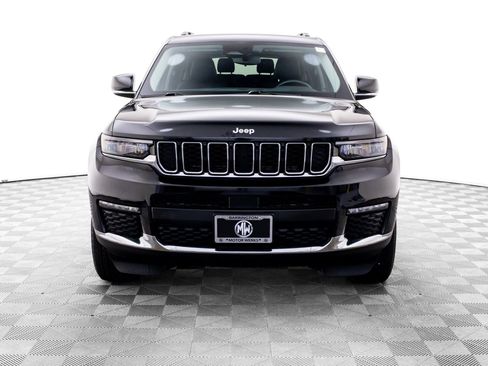 Used 2022 Jeep Grand Cherokee L Limited AWD/4WD image 9
