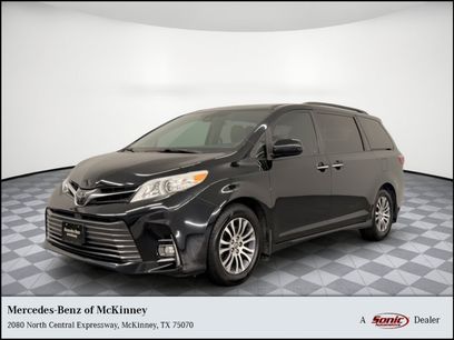 Used 2020 Toyota Sienna XLE w/ XLE Navigation Package
