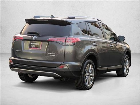 Used 2017 Toyota RAV4 Limited image 5