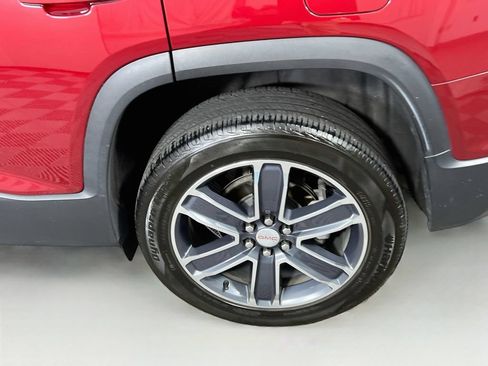 Certified 2020 GMC Acadia SLT w/ Premium Package AWD/4WD image 27