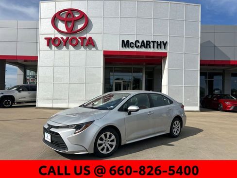 Used 2024 Toyota Corolla LE FWD image 1