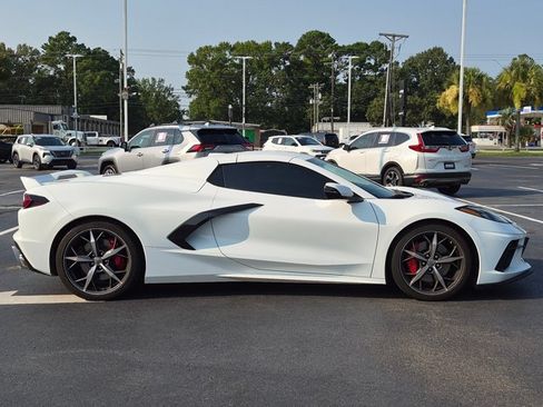 Used 2022 Chevrolet Corvette Stingray Preferred Conv w/ Z51 Performance Package RWD image 4