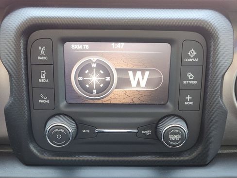 Used 2020 Jeep Wrangler Sport AWD/4WD image 23