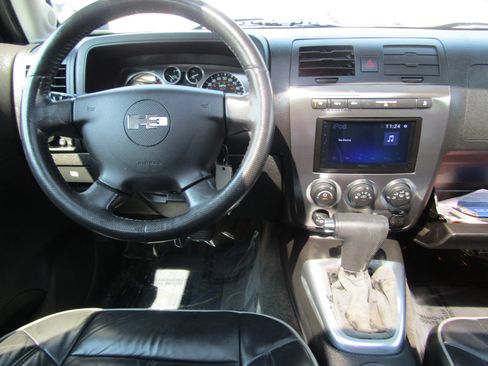 Used 2006 HUMMER H3 AWD/4WD image 17
