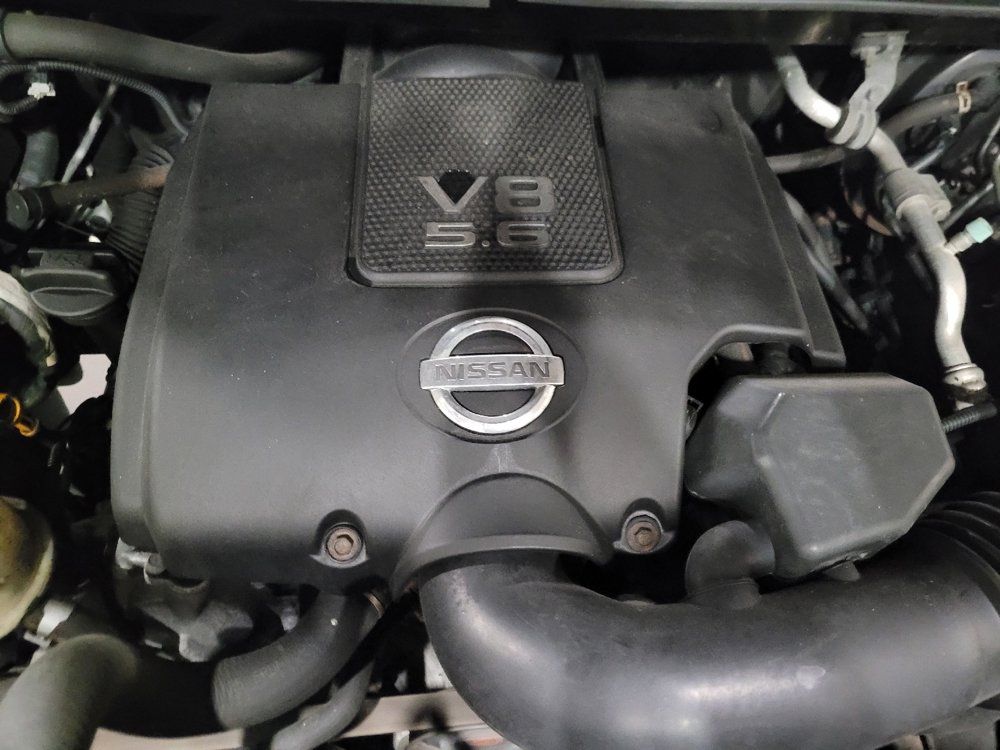 Used 2012 Nissan Titan SL w/ SL Technology Pkg AWD/4WD image 30