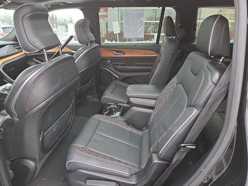 Used 2023 Jeep Grand Cherokee L Summit image 14