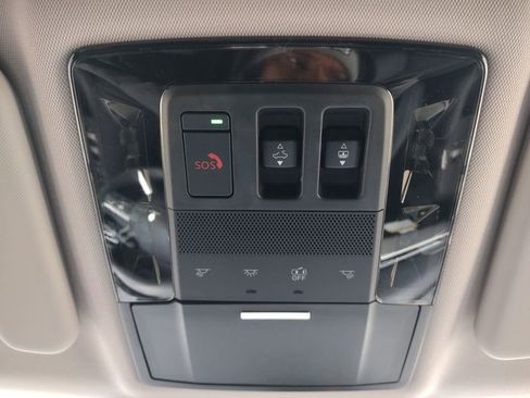 New 2026 Mitsubishi Outlander SE image 22