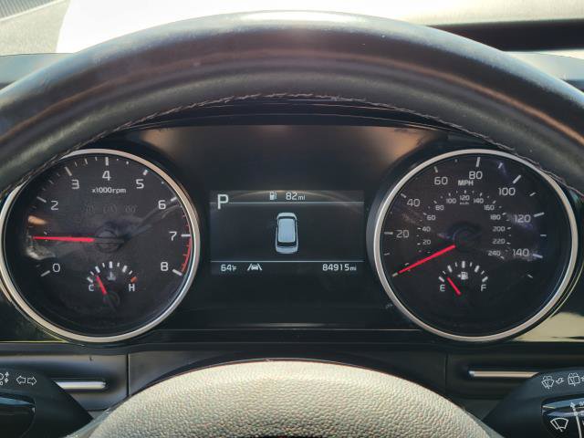 Used 2022 Kia Carnival LX FWD image 28