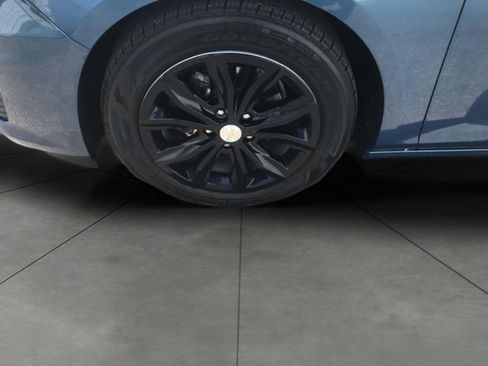 Used 2024 Chevrolet Malibu LT FWD image 33